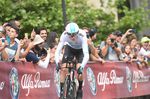 Chris Froome (Team Sky) war der Hauptrivale für Dumoulin auf der ersten Etappe. Der viermalige Tour de France Sieger schien sich nach einem Sturz während der Erkundung der Strecke nicht erholt zu haben. Er liegt 37 Sekunden hinter der Gesamtführung. (Foto: Sirotti)