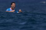 Local Kauli Vaast bei den Olympischen Spielen im Surfen in Teahupo