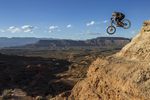 Thomas Genon practices his line at Red Bull Rampage on 11 October 2016; Foto: Garth Milan/Red Bull Content Pool