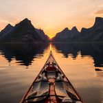 9_adventure-kayaker