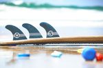 ecoFin ist die erste nachhaltige Surfboard-Finne aus Ozeanmüll. Foto: FiveOceans