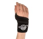 Bei Space Brace hat man das Produktsortiment neben der bekannten Fußstütze um eine sogenannte Wrist Brace, sprich: eine Handgelenkstütze, erweitert.