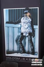 Volcom-Womens-Snowboard-Outerwear-2016-2017-Preview-Avant-Premiere