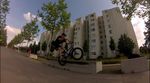 Leservideo: Albert Kuzemko weiß definitiv, wie er mit seinem BMX umgehen muss. Technische Endlos-Lines und jede Menge Streetcredebility aus Wolfsburg.