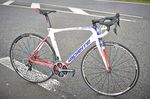 Das Lapierre Aircode 500 FDJ Testrad ist mit einem Mix aus Dura Ace und Ultegra ausgestattet und fährt auf Mavis Ksyrium Equipe WTS Laufrädern.