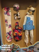 Picture-Womens-Friends-Overview-Apply-2-Jacket-Snowboard-Jacket-2016-2017-ISPO-19