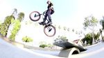 Brandon Begin, Jordan Hango und Matt Norstrom vom Fit-Team haben für dieses Video ein paar coole Lines im Hollenbeck Skateplaza in Los Angeles gefilmt.