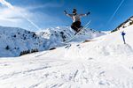_web_mayrhofen__16-02-2019__action__fs__unknown_rider__christian_riefenberg__qparks-18
