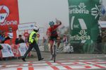 Chris Horner, Vuelta a Espana 2013, stage 20, Angliru, salute, pic: ©Stefano Sirotti