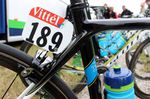 Der 21-jährige Yates unterschrieb zusammen mit seinem Zwillingsbruder Adam Yates am Anfang des Jahres den Vertrag bei Orica-GreenEDGE. Adam gewann die diesjährige Türkeirundfahrt, während Simon sich beim gleichen Rennen bei einem Unfall das Schlüsselbein brach. Möglicherweise war die daraus entstandene Zwangspause der Grund für seine Nominierung zur Tour. So konnte er sich auf die TdF konzentrieren und wurde Teil des Tour-Aufgebots.