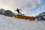 G69 DIY snowpark Afritz am See (AUT) - Patrick Rauter with a 5-0 Fs 180 out on the long downrail - Julian Häcker