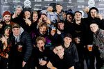 Bevor in der Skatehalle Aurich zum 8. Mal die freedombmx Awards verliehen wurden, hieß es für die Gäste unserer Preisverleihung: Antreten vor der Fotowand!