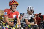 Der Kampf um den ersten Platz der Weltrangliste der UCI WorldTour war in diesem Jahr ein Zweikampf zwischen Contador und Valverde. Vor allem nachdem Quintana verletzungsbedingt ausschied. Die beiden Spanier bei einem kurzen Plausch vor dem Start. (Foto: Sirotti)