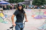 Wir sehen Anahi vom 05.–07. Juli auf dem EUROBIKE Skyline BMX Contest in Frankfurt wieder, denn sie belegte im Hafenpark Platz 1 bei den Damen und holte so die Wildcard – und dann wahrscheinlich sogar mit eigenem Helm. Herzlichen Glückwunsch!