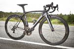 Imposante Erscheinung - das Bianchi Oltre XR2 zieht schon rein optisch alle Register und gehört zu den Rädern an die eine Campagnolo gehört.