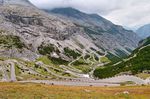 Der Passo dello Stelvio steht mit seinen 48 Haarnadelkurven ganz oben auf der Liste vieler Radsportler. (Foto: Steve Harris, via Flickr Creative Commons)