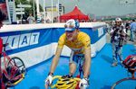 In den Jahren 1994, 1997 und 1998 war Chris Boardman bei der Tour de France in das Gelbe Trikot gehüllt.